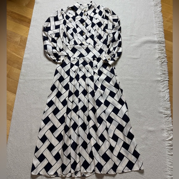 RIXO Analise Printed Crepe Pleated Midi Shirt Dress 2 Petite - Picture 2 of 9